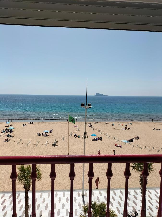 Las Damas 3B Beach Front - Pool & Parking Benidorm Esterno foto